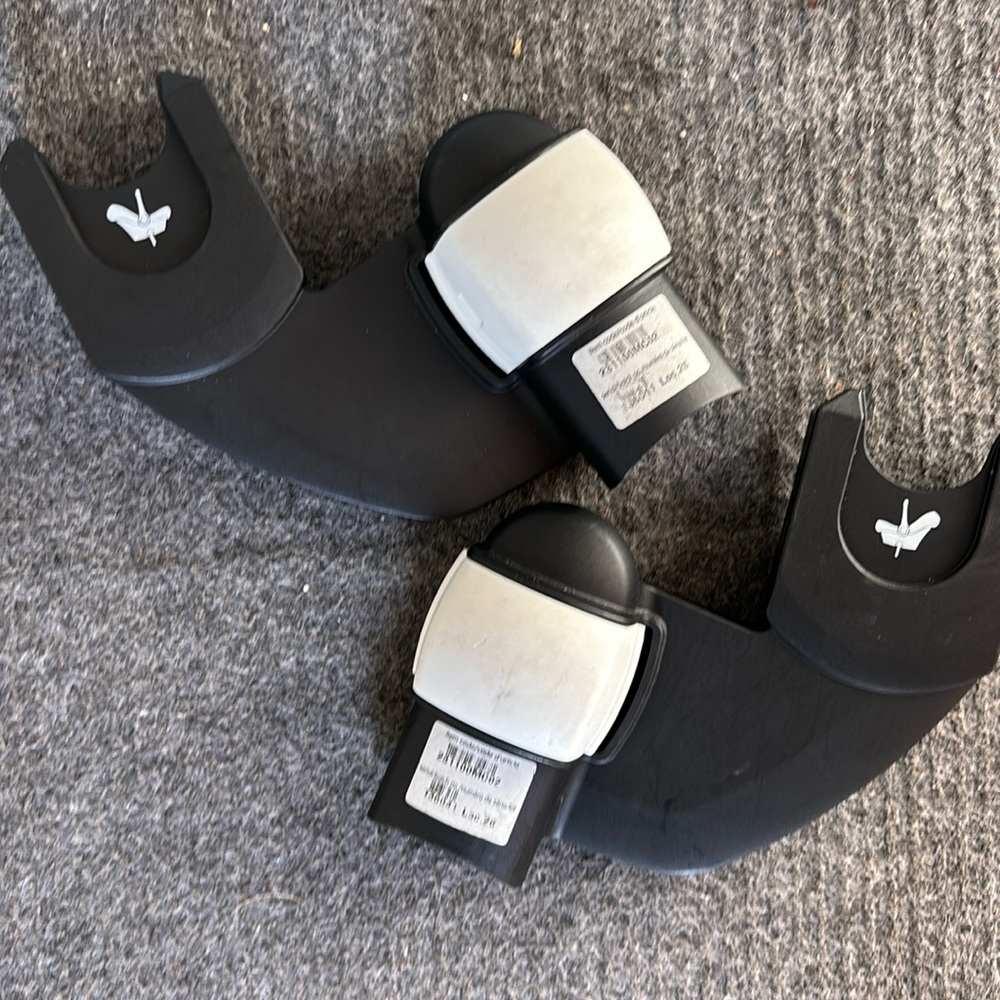 Bugaboo fox  car seat adapter to Nuna car seat